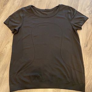 Lululemon shirt